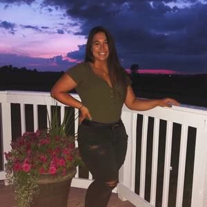 Meet your Posher, Tessa